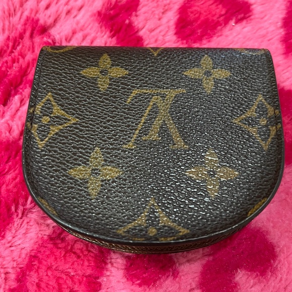 Coin Purse - Picture 12 of 12